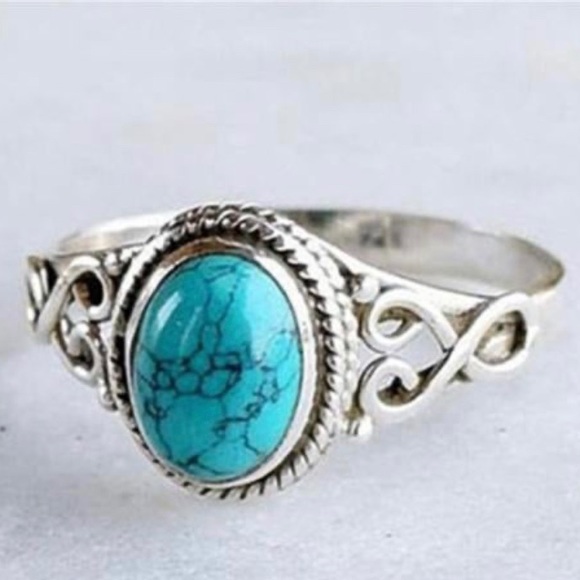 Turquoise Stone Silver Ring - NWOT - Picture 2 of 3